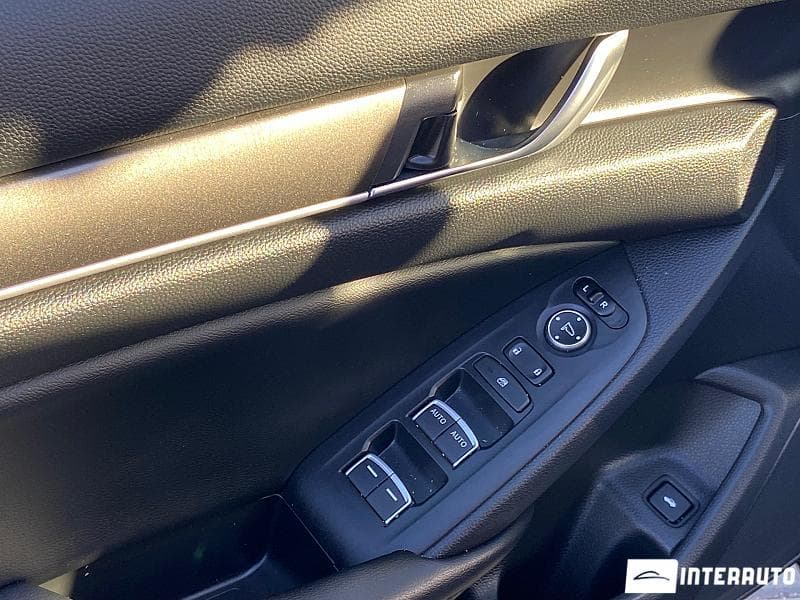 2018 Honda Accord — Miniatură 7