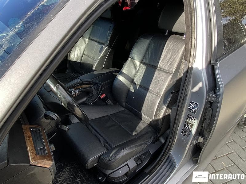 2006 BMW 525 — Miniatură 8