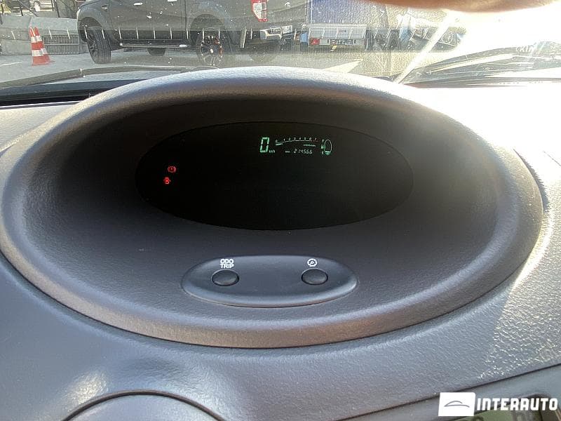 2000 Toyota Yaris — Miniatură 8