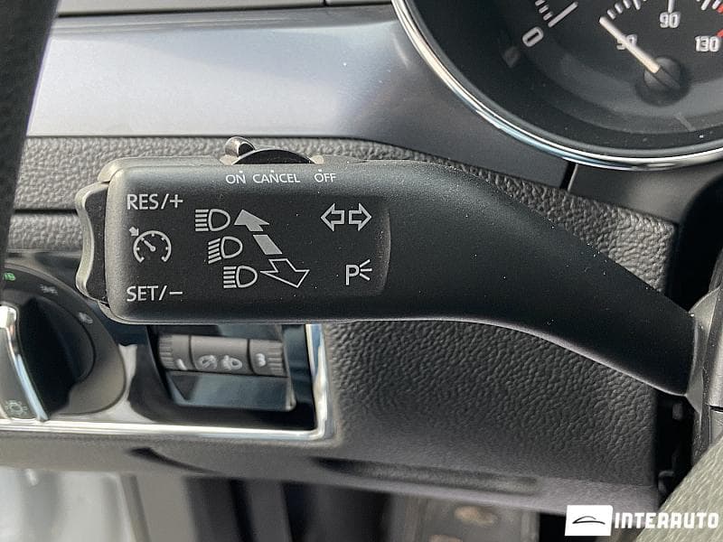 2009 Skoda Superb — Miniatură 9