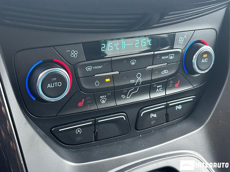 2018 Ford Kuga — Miniatură 10