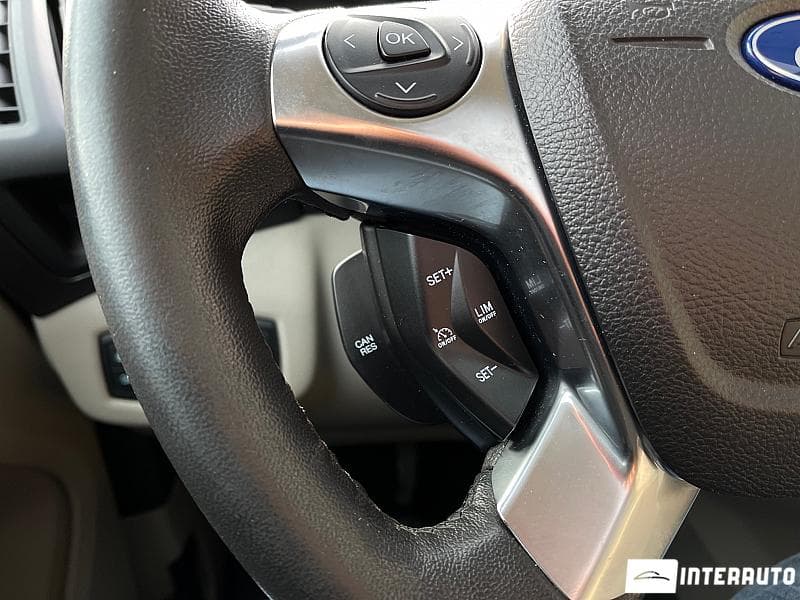 2015 Ford Tourneo Connect — Miniatură 11