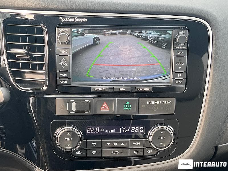 2014 Mitsubishi Outlander — Miniatură 10
