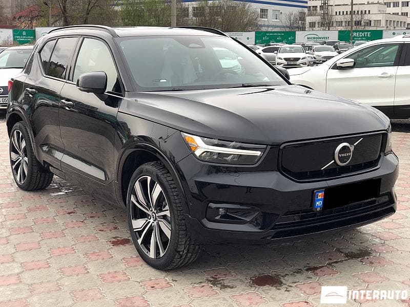 2021 Volvo XC 40 — Miniatură 3