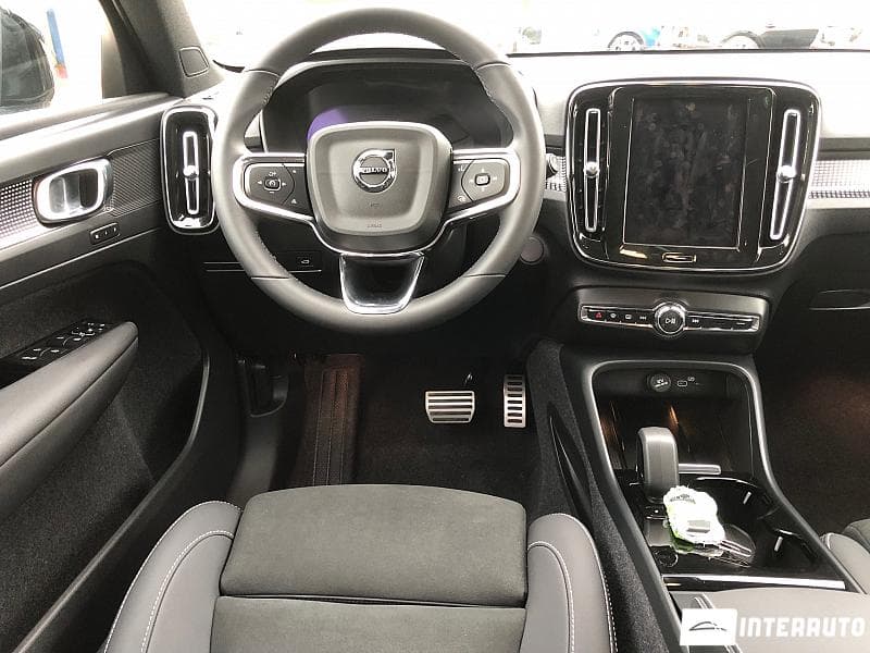2021 Volvo XC 40 — Miniatură 12