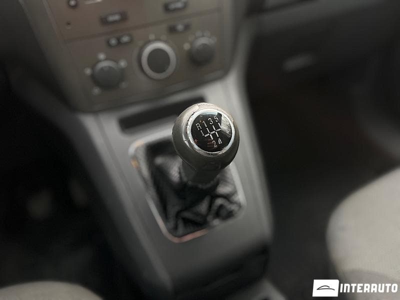 2006 Opel Zafira — Miniatură 14