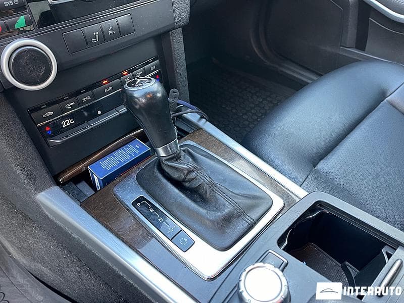 2012 Mercedes E 200 — Miniatură 12