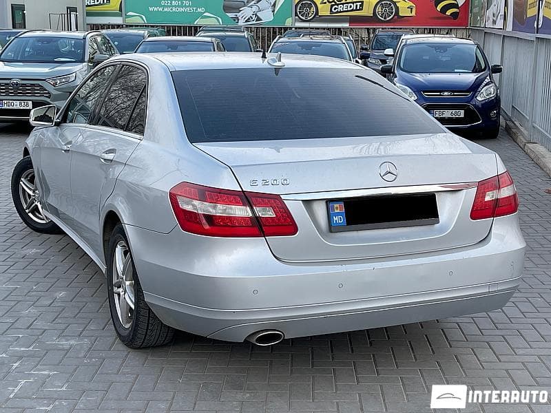2012 Mercedes E 200 — Miniatură 4