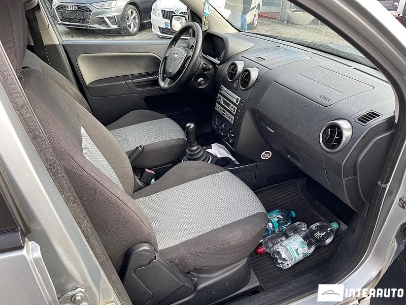 2003 Ford Fusion — Miniatură 14