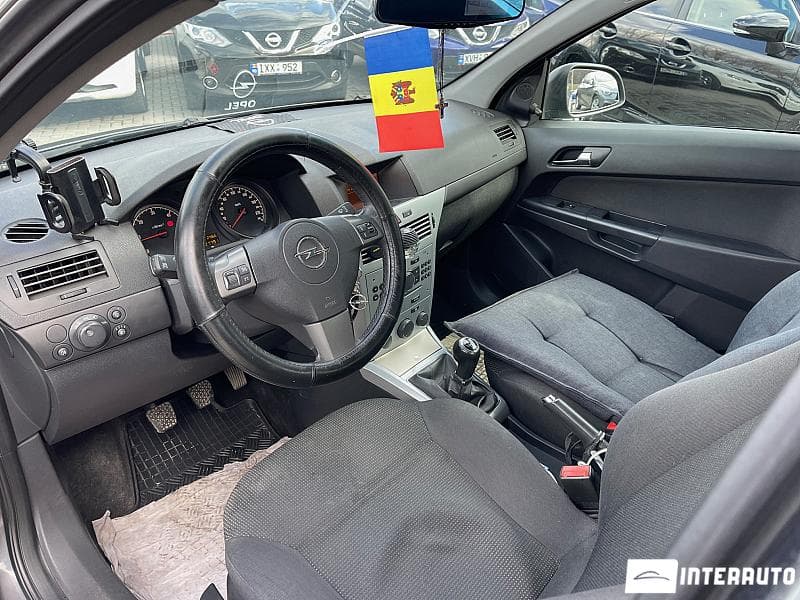 2009 Opel Astra — Miniatură 5