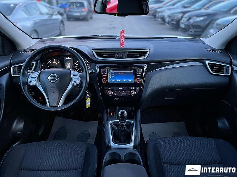 2016 Nissan Qashqai — Miniatură 8