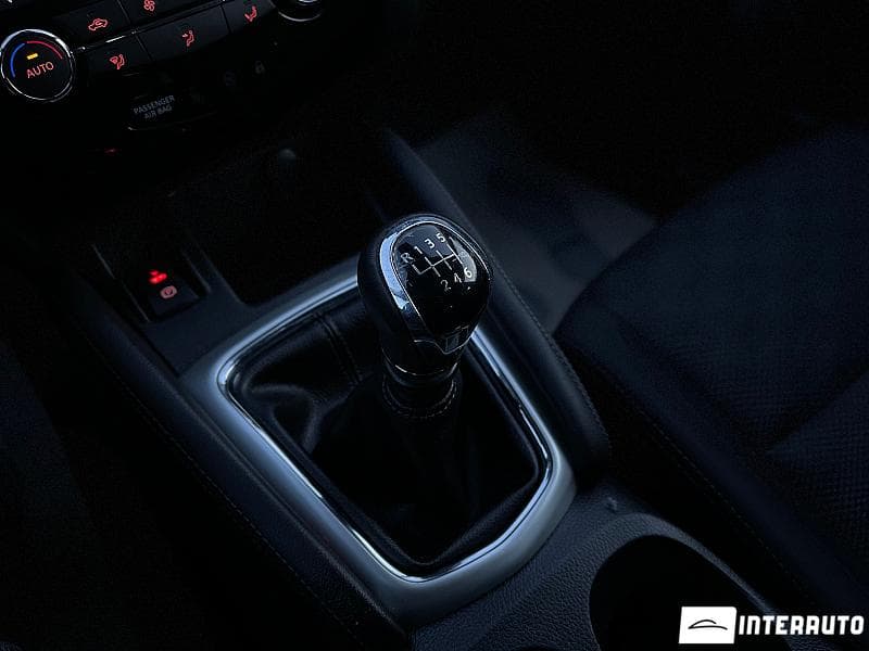 2016 Nissan Qashqai — Miniatură 13