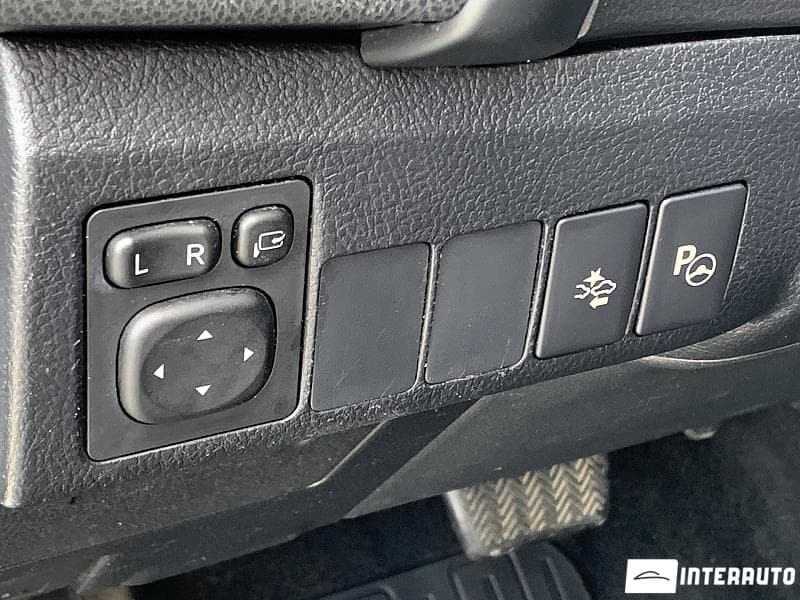 Toyota Auris 2015 — Миниатюра 9