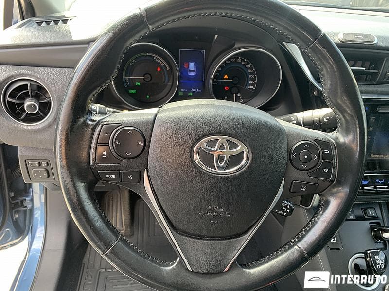 Toyota Auris 2015 — Миниатюра 8