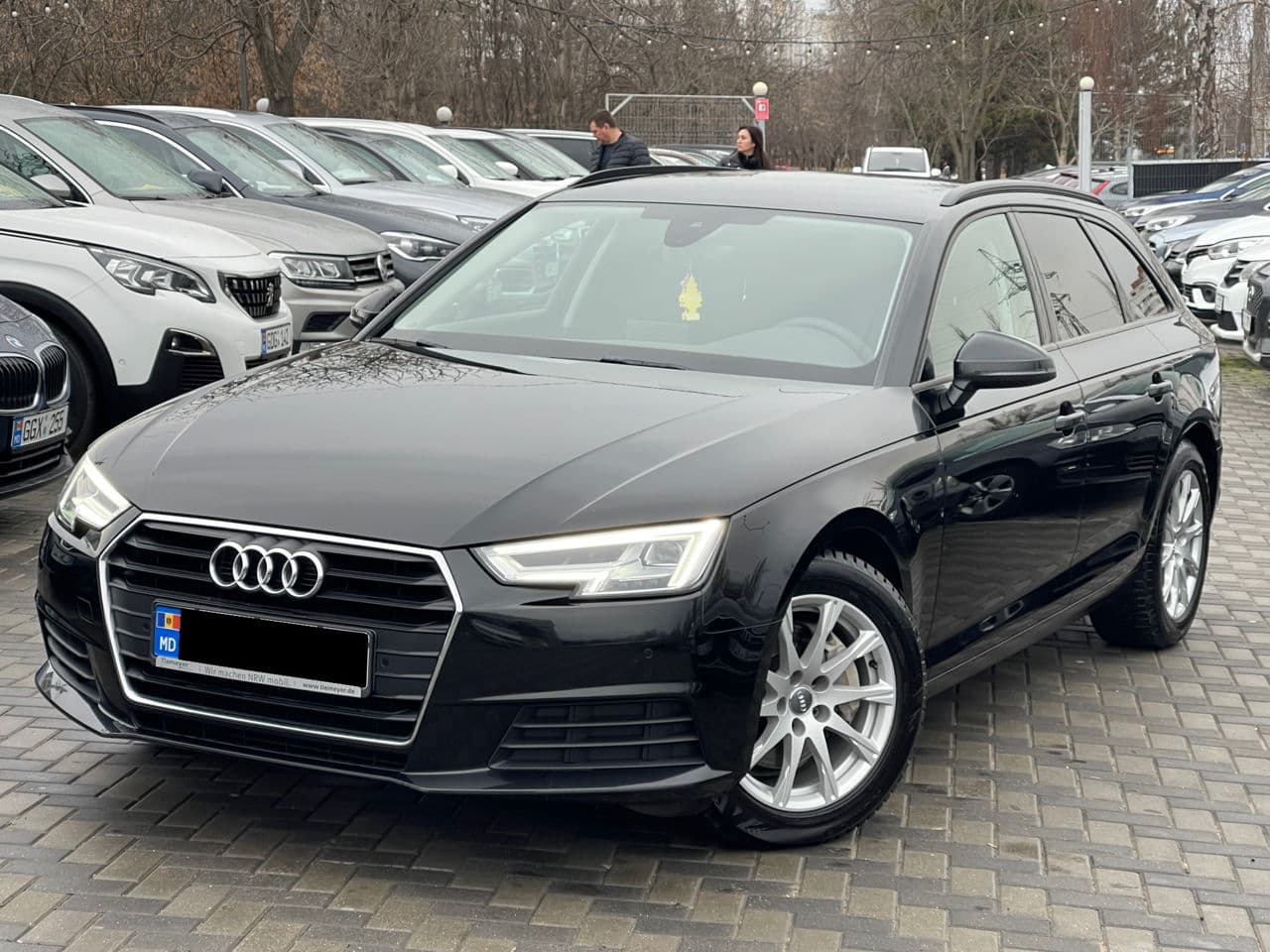 Audi A4 2018 — Миниатюра 4