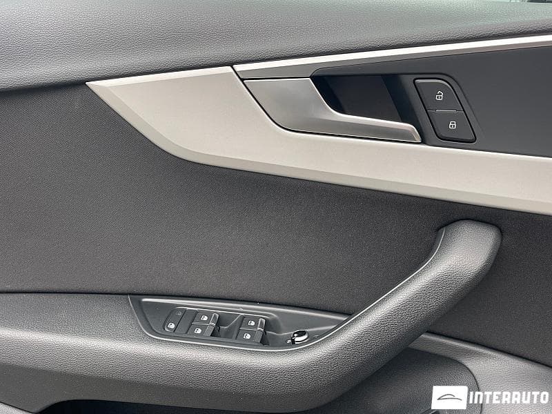 Audi A4 2018 — Миниатюра 5