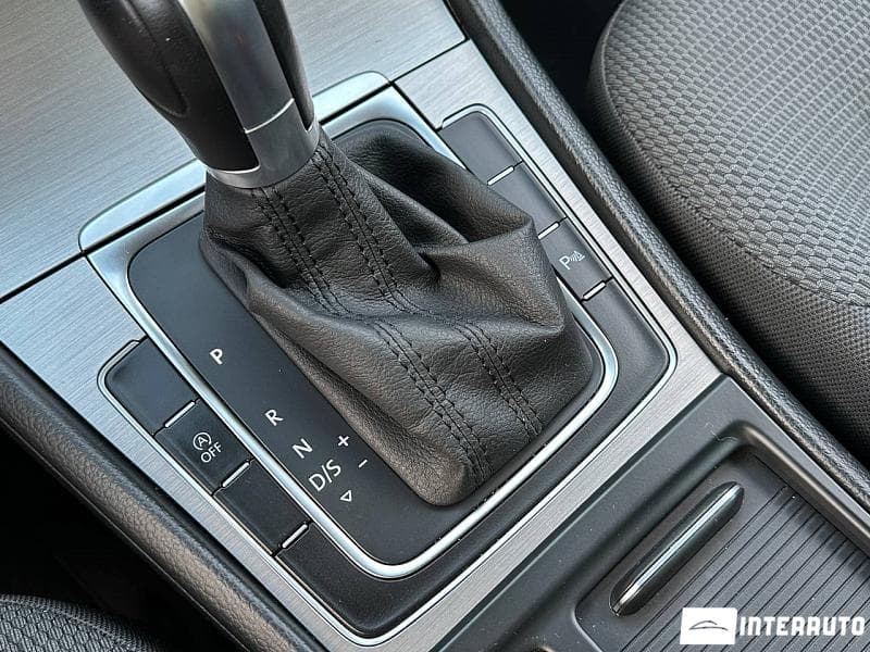 2015 Volkswagen Golf — Miniatură 13