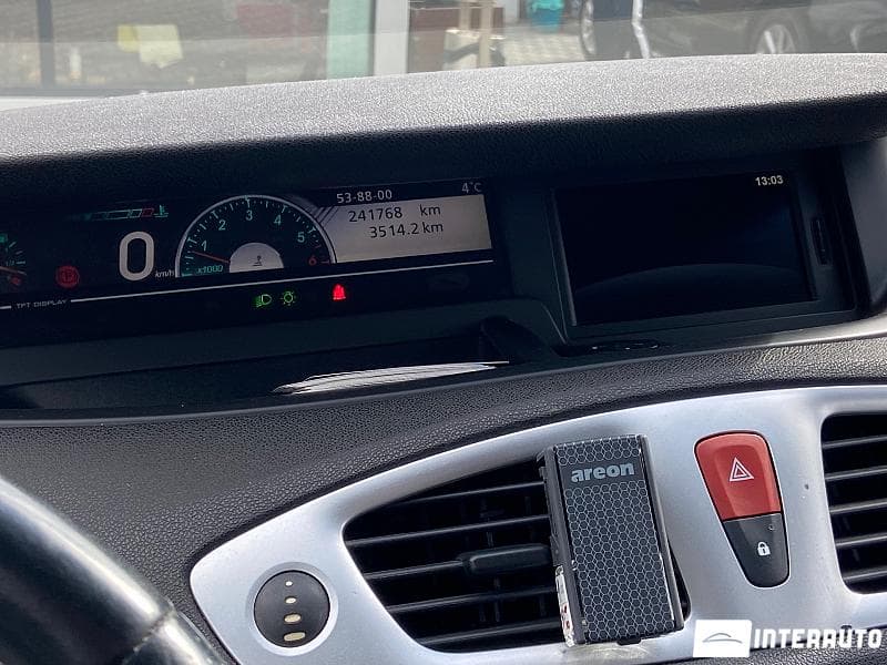 2011 Renault Grand Scenic — Miniatură 9