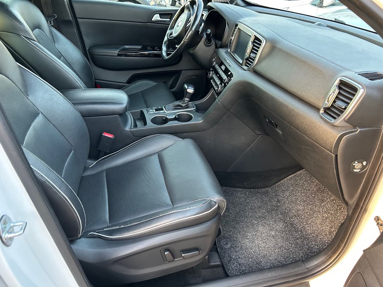 Kia Sportage 2016 — Миниатюра 16