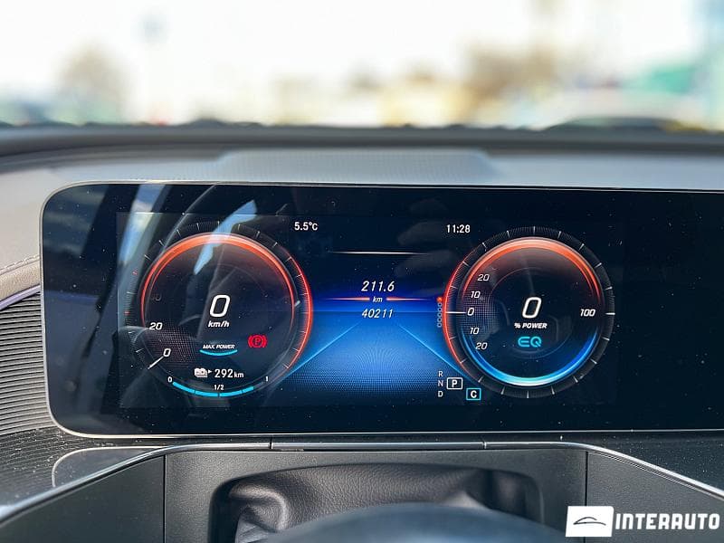 2021 Mercedes EQC 400 — Miniatură 10