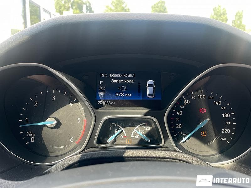 2016 Ford Focus — Miniatură 12