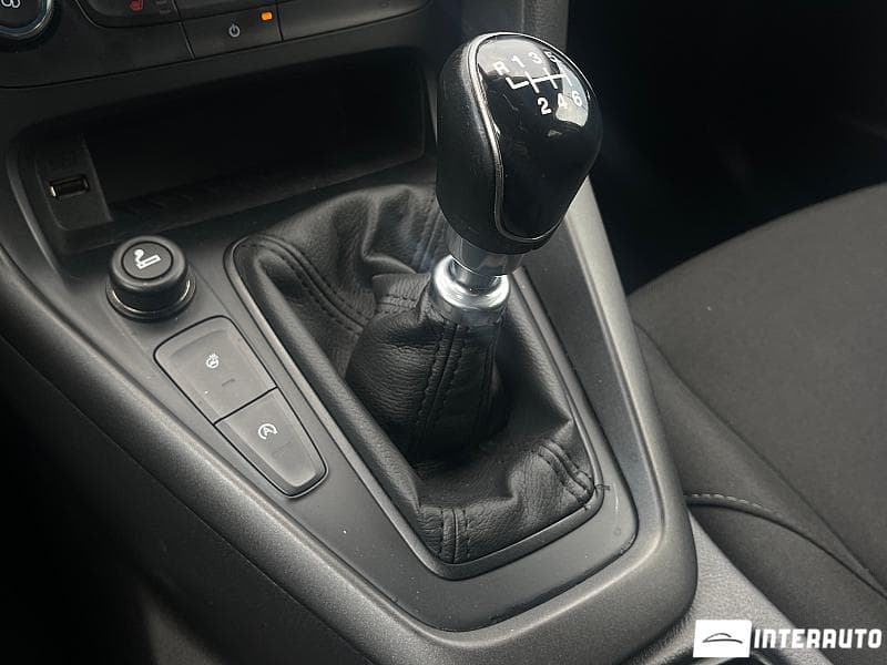 2016 Ford Focus — Miniatură 14