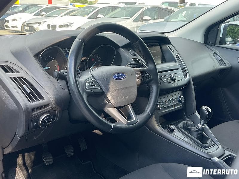 2016 Ford Focus — Miniatură 7