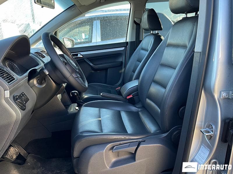 2011 Volkswagen Touran — Miniatură 5