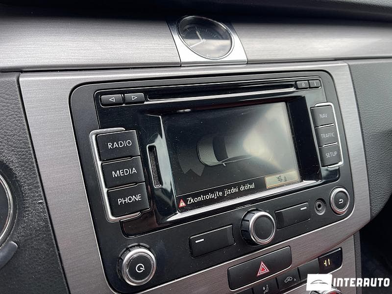 2012 Volkswagen Passat — Miniatură 9