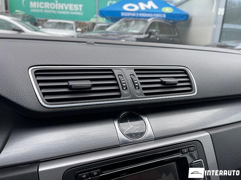 2012 Volkswagen Passat — Miniatură 13