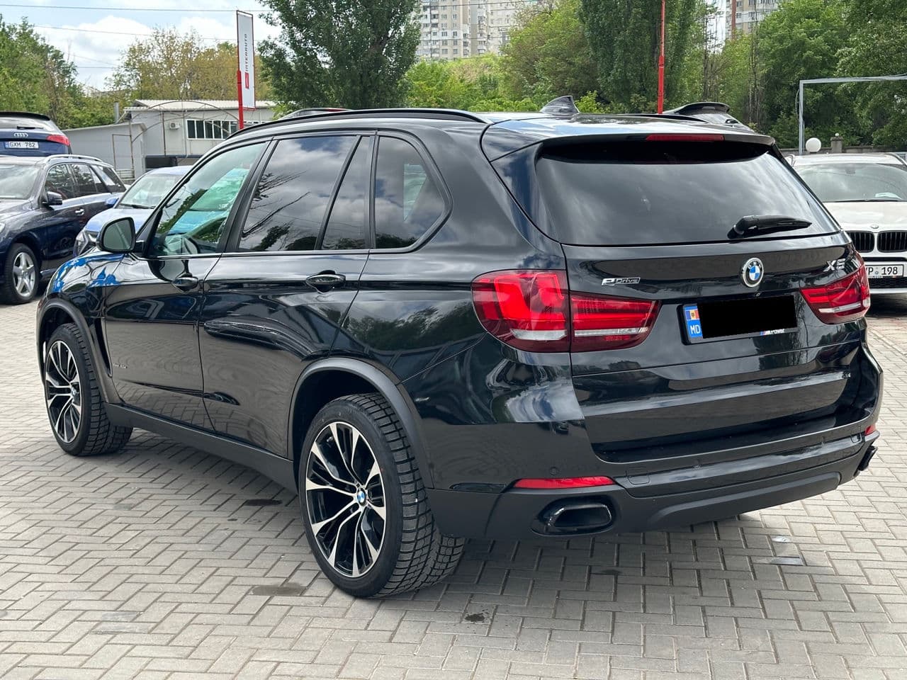 BMW X5 4.0e 2016 — Миниатюра 2