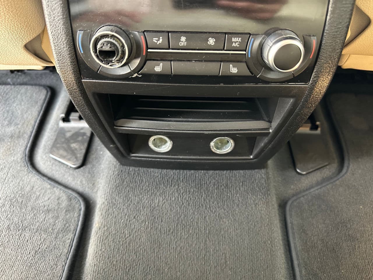 BMW X5 4.0e 2016 — Миниатюра 25