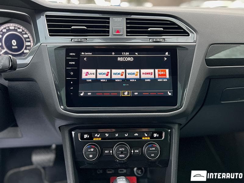 2017 Volkswagen Tiguan — Miniatură 21