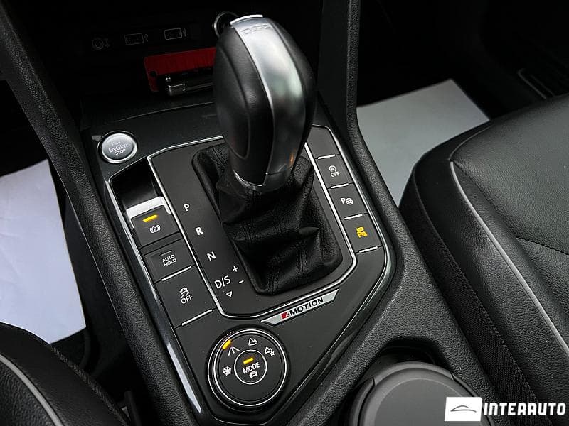2017 Volkswagen Tiguan — Miniatură 18