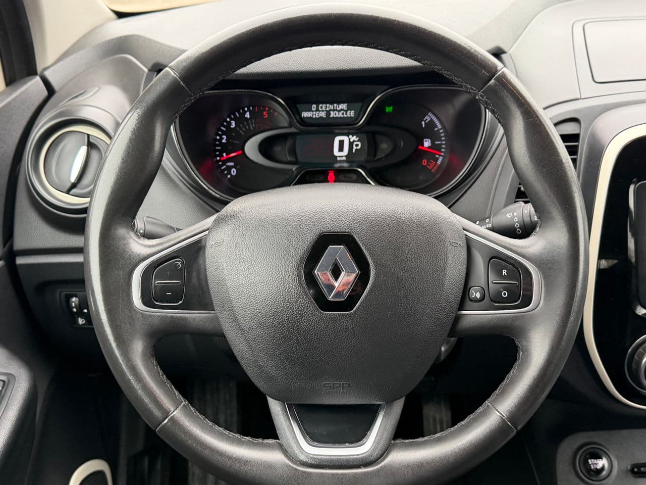 Renault Captur 2017 — Миниатюра 10