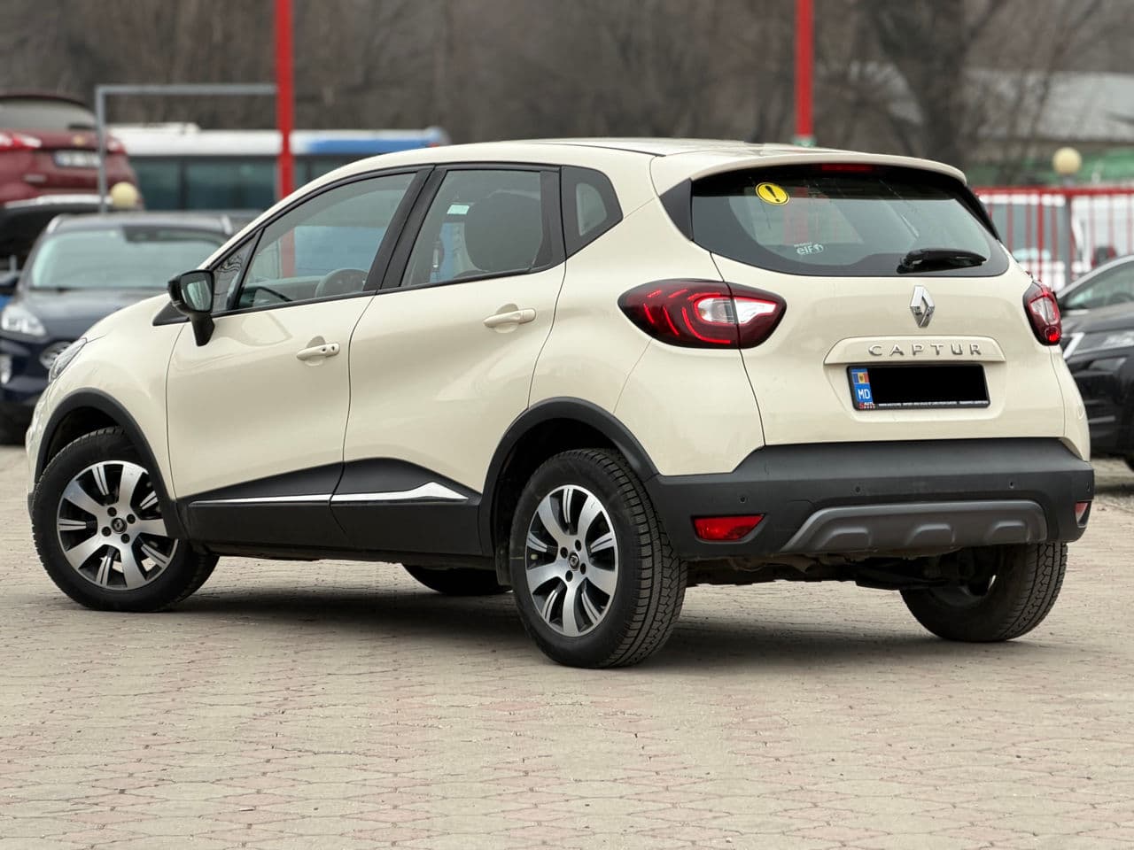 Renault Captur 2017 — Миниатюра 2