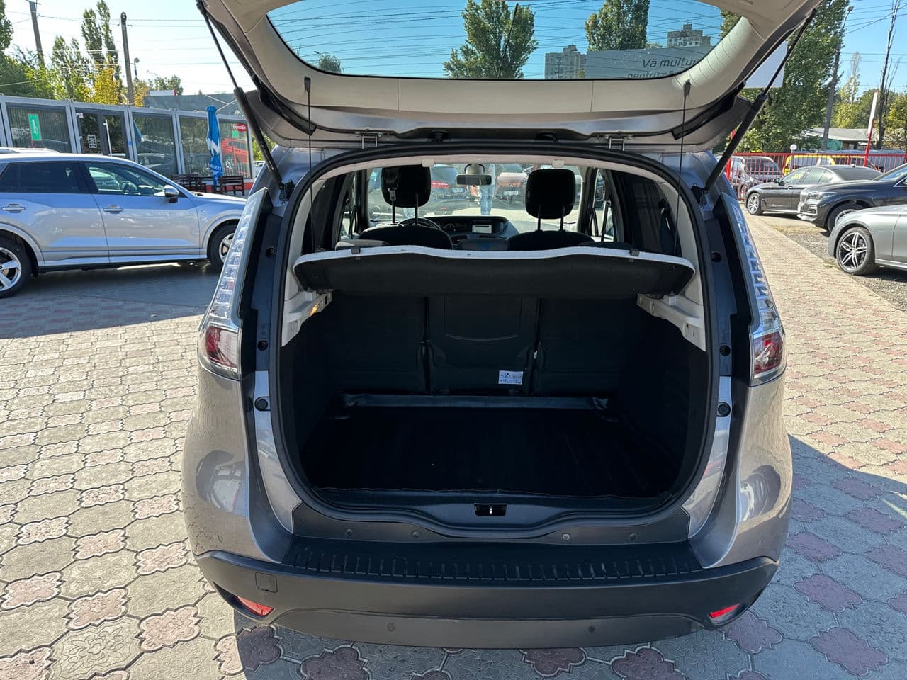 Renault Scenic 2013 — Миниатюра 16