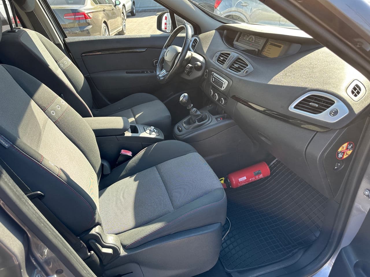 Renault Scenic 2013 — Миниатюра 12