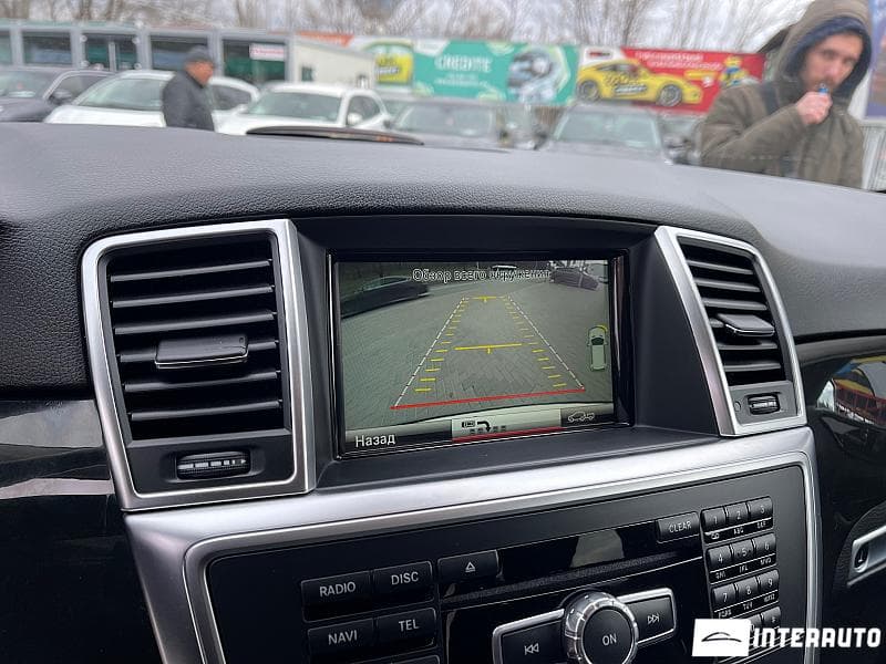 2015 Mercedes ML 250 — Miniatură 10