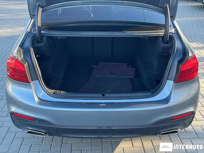 2017 BMW 520 — Miniatură 26