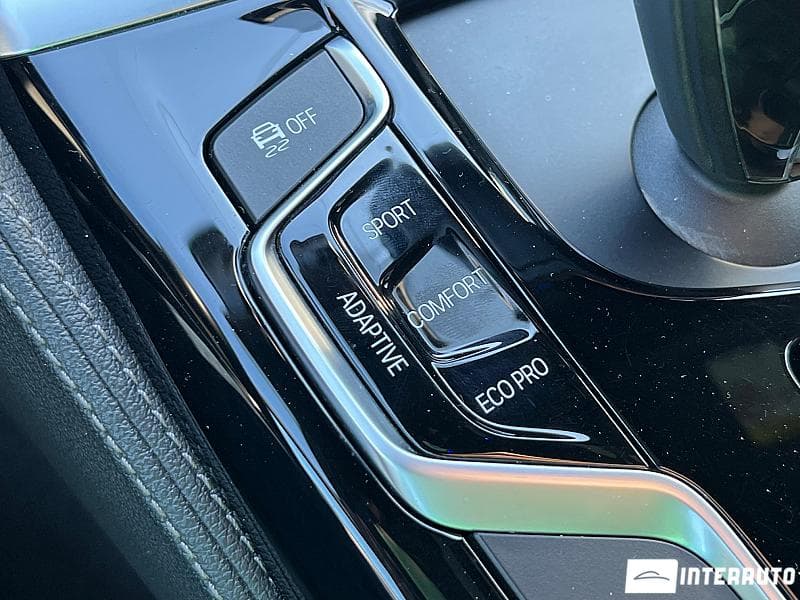 2017 BMW 520 — Miniatură 20