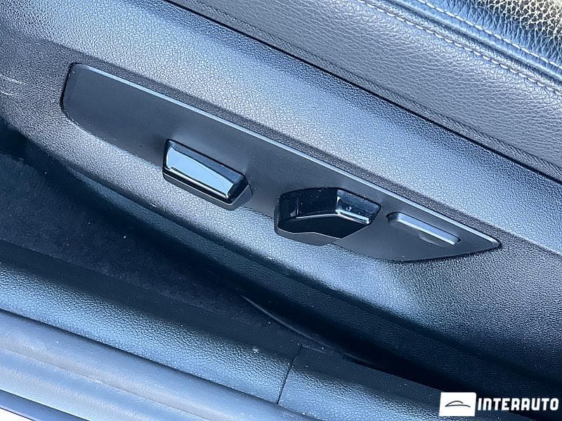 2017 BMW 520 — Miniatură 11