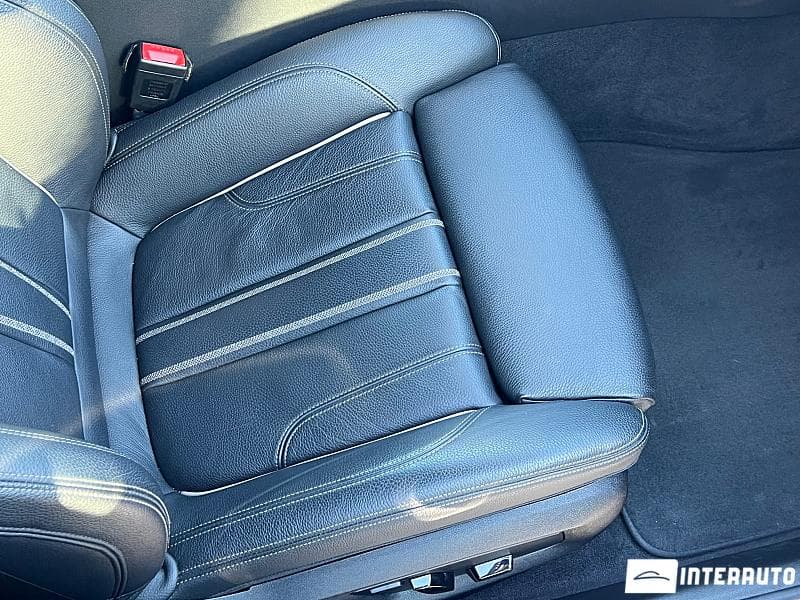 2017 BMW 520 — Miniatură 23