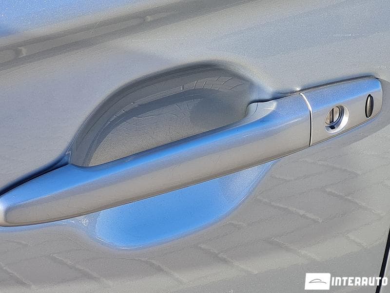 Mitsubishi Outlander 2020 — Миниатюра 25