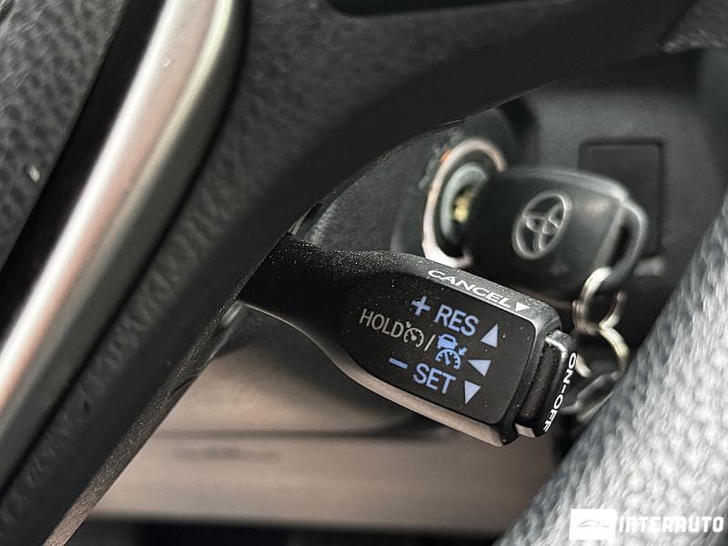 2018 Toyota Rav-4 — Miniatură 20