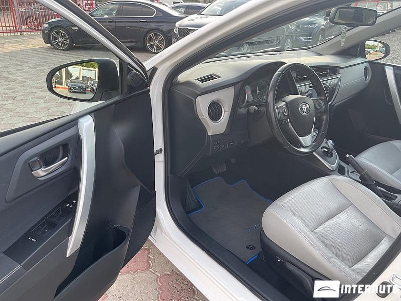2014 Toyota Auris — Miniatură 6