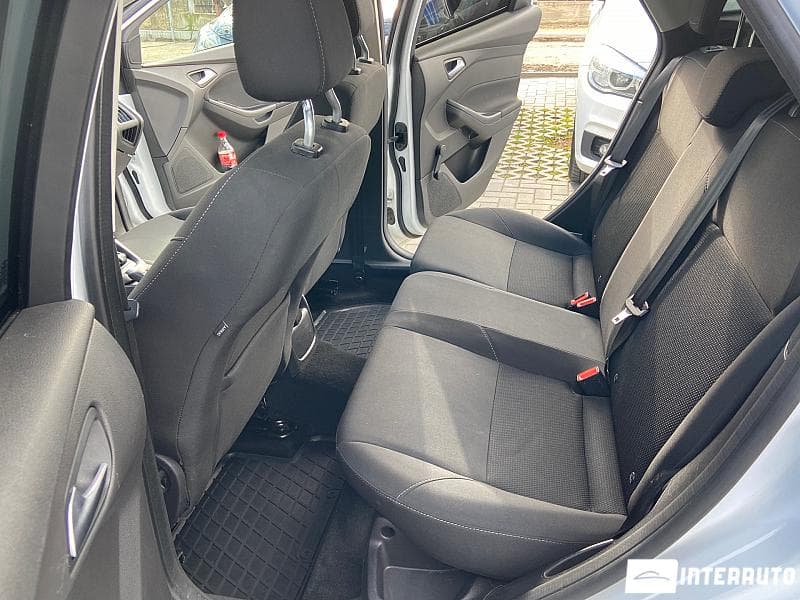 2015 Ford Focus — Miniatură 14