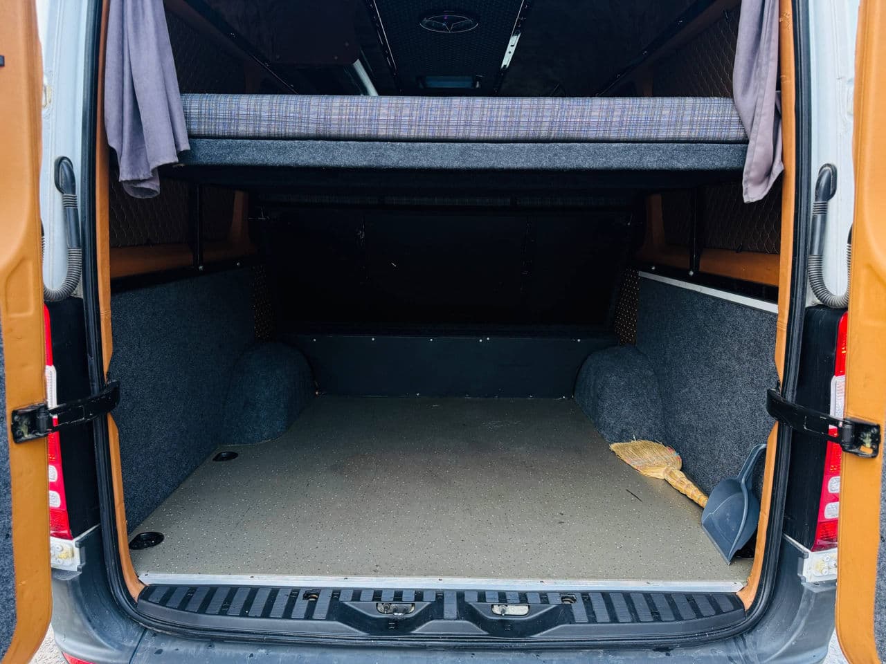 Mercedes Sprinter 2014 — Миниатюра 19