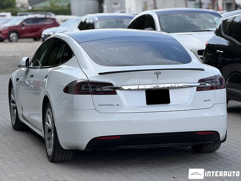 Tesla Model S 2017 — Миниатюра 2