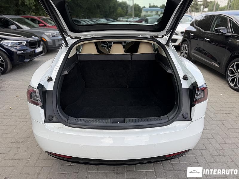 Tesla Model S 2017 — Миниатюра 14